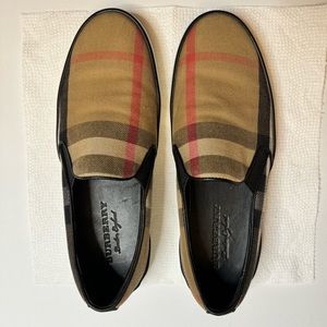 Burberry shoes